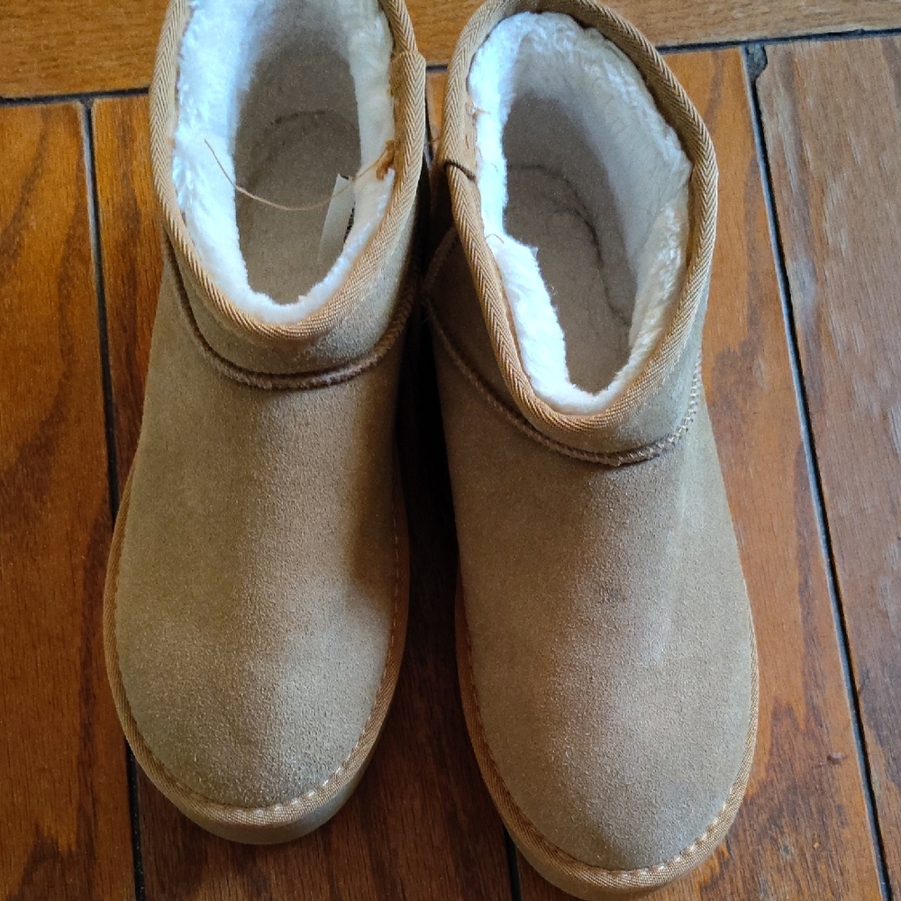 Cozy Tan Suede Shearling-Lined Booties